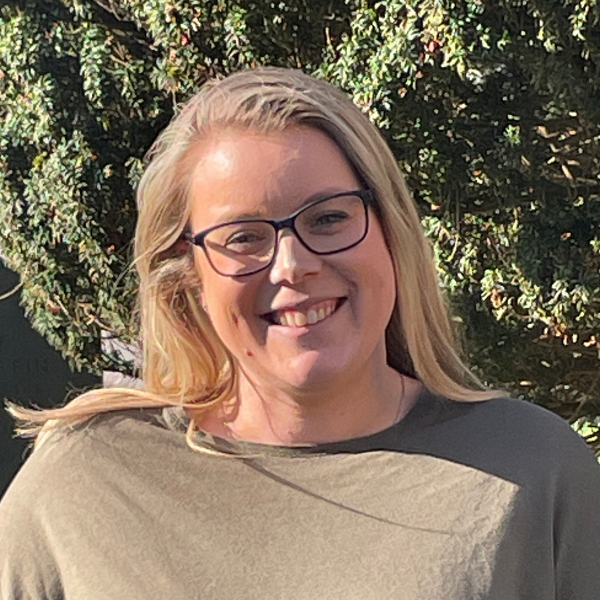 Ellie Kingston (600x600)